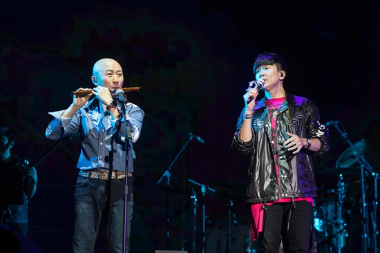 许环良携爱徒共唱经典 “良师乐友”齐聚一堂演绎追梦历程